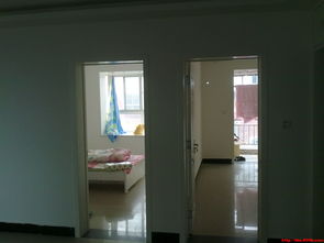 精裝新房出租 市府花苑二室兩廳，設(shè)施齊全，交通便利